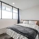 Modern Contemporary 2 Bedroom Suite