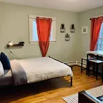 246 Lovely Work From Home Ready Apt In Halifax
