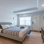 300 Zen Oasis-Studio #305, Ac