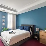 Old 300 Pleasant Studio #404 With Ac