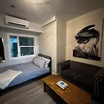 Cozy Apt In Central Halifax