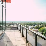 New Luxury 2Br Penthouse Apt In Central Halifax