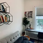 Pet-Friendly Space #3 At Doggy Digs, King Bed And Office