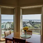 Mount Saint Vincent University