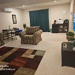 Cozy, Private Basement Suite