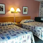 Esquire Motel