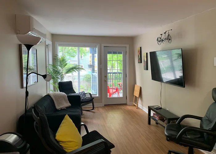 Two Bedrooms And Large Office Close To Halifax Citadel