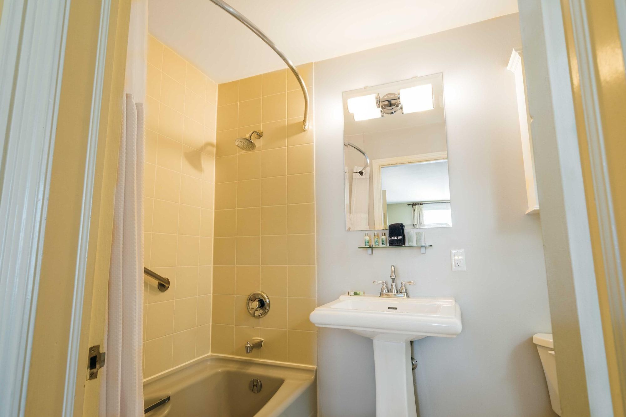 The Halliburton 4* Halifax