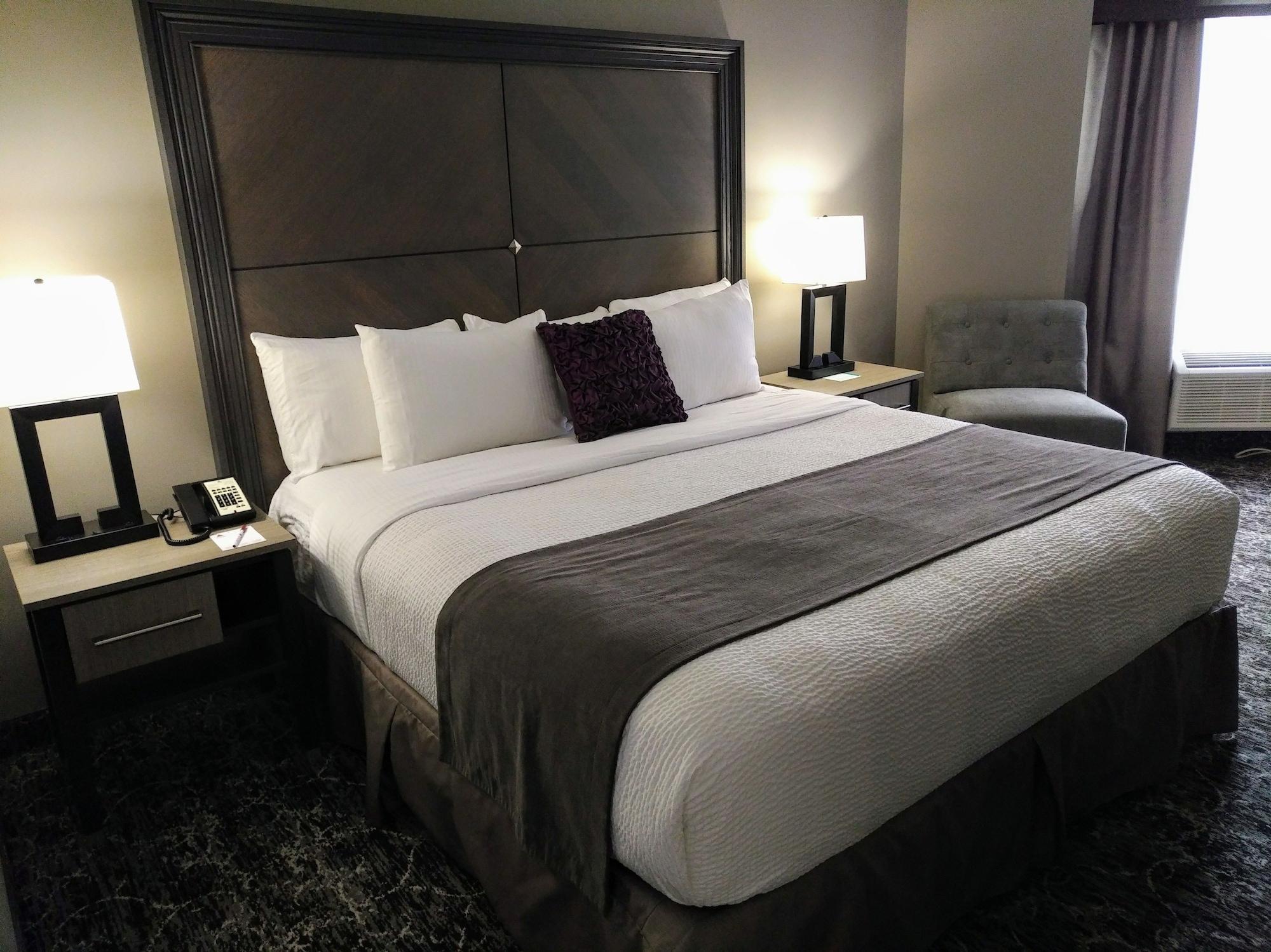 Hotel Chateau Bedford Trademark Collection By Wyndham