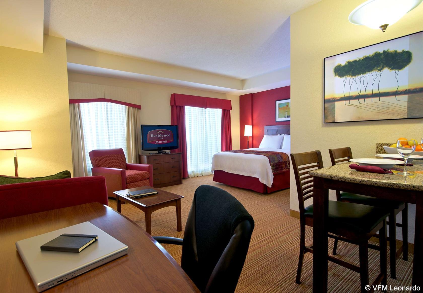Hotel By Marriott Downtown Halifax