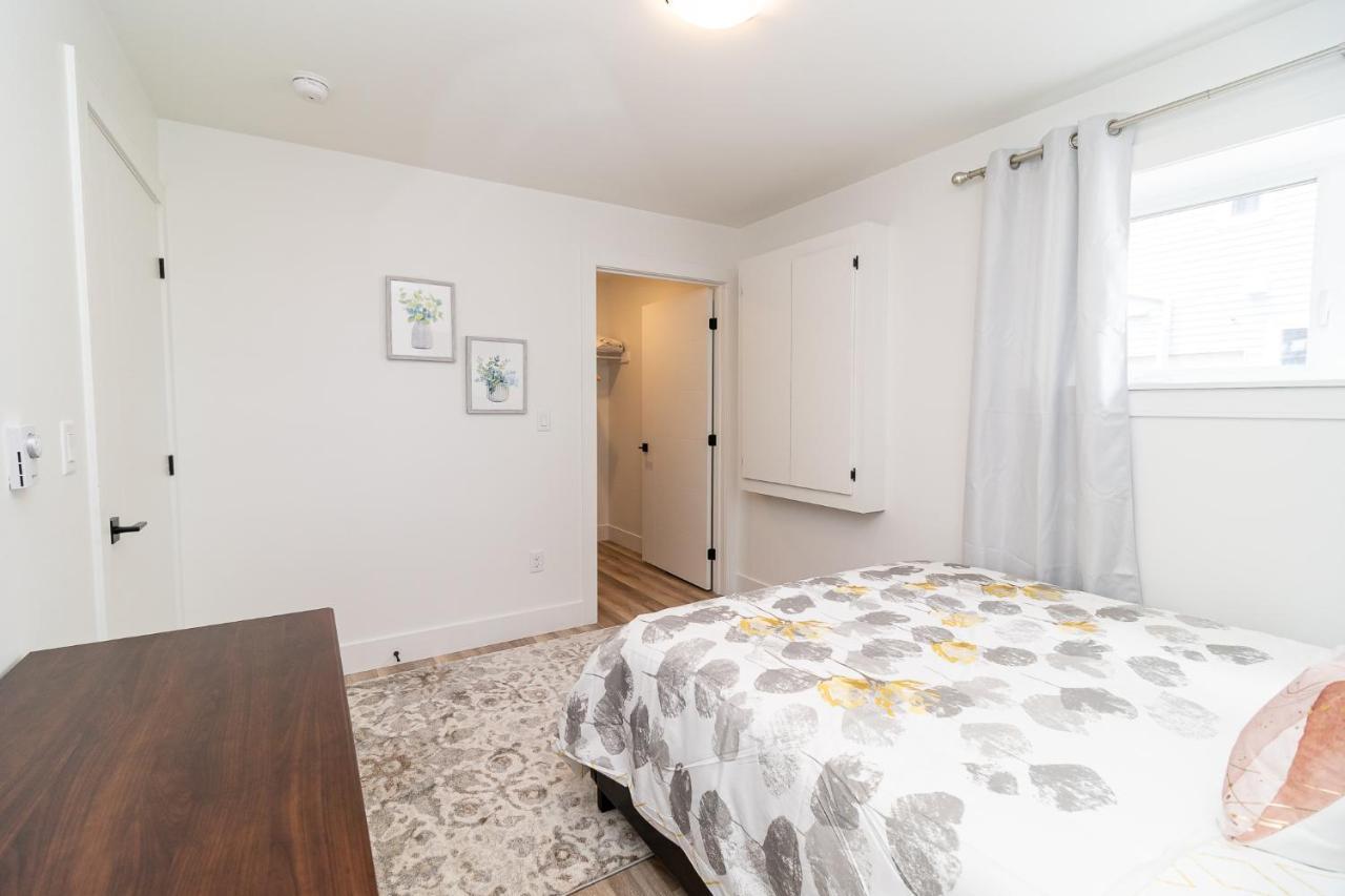 Glamorous New Townhouse - Business And Vacation Travel