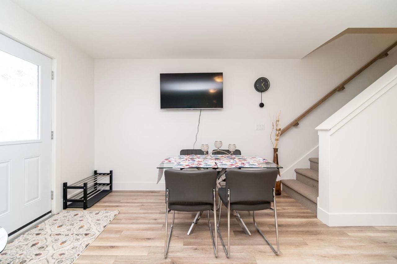 Glamorous New Townhouse - Business And Vacation Travel