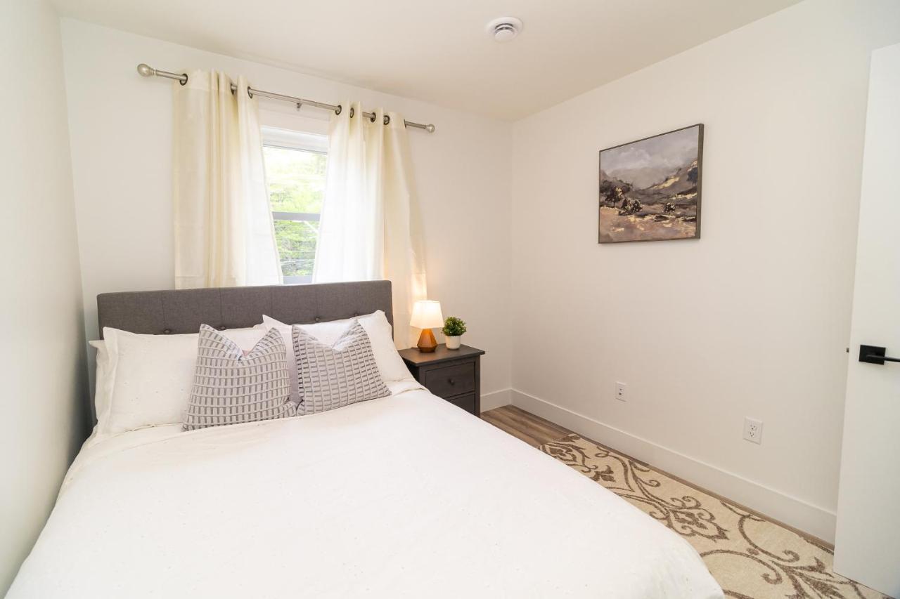 Glamorous New Townhouse - Business And Vacation Travel Halifax