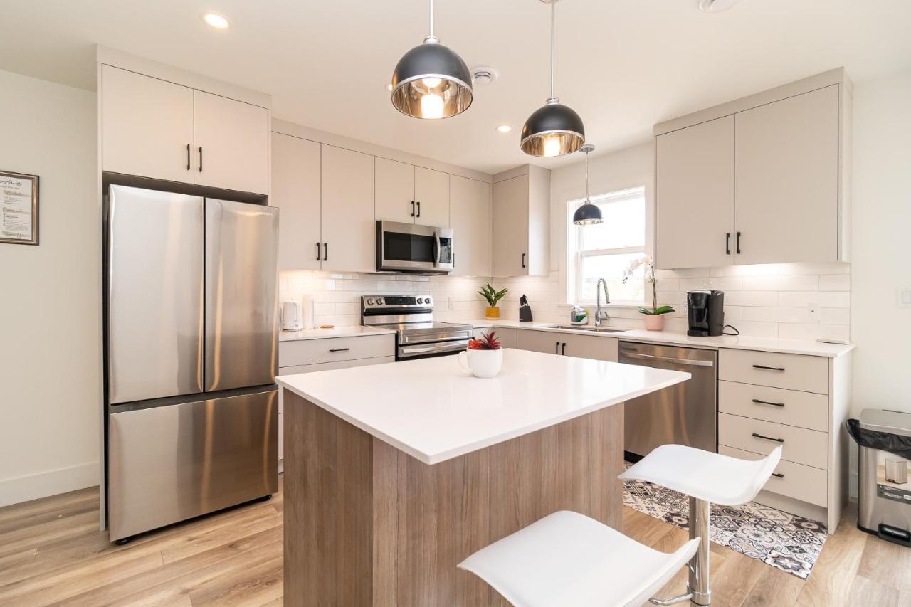Glamorous New Townhouse - Business And Vacation Travel Halifax