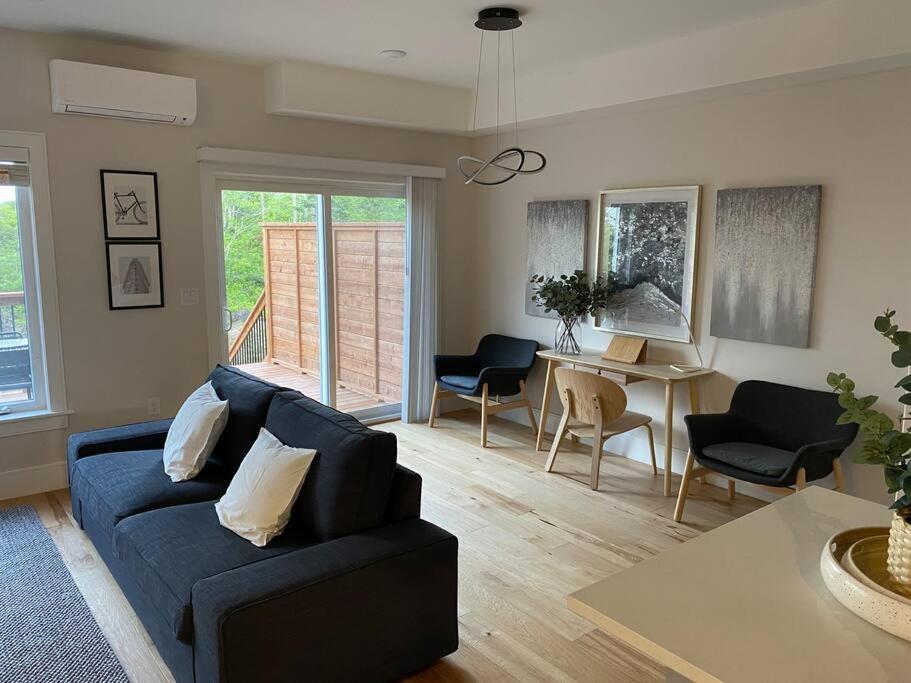 The Tilbury - Bright New 3b/r Townhouse In Bedford Halifax