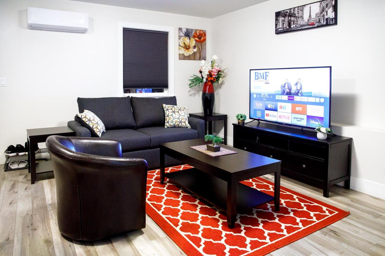 Amba Exquisite-comfy & Private In Apartment Halifax