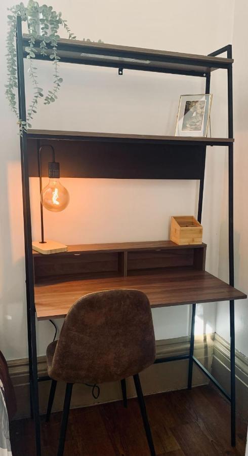 Apartment 250 Charming Studio A3, Downtown