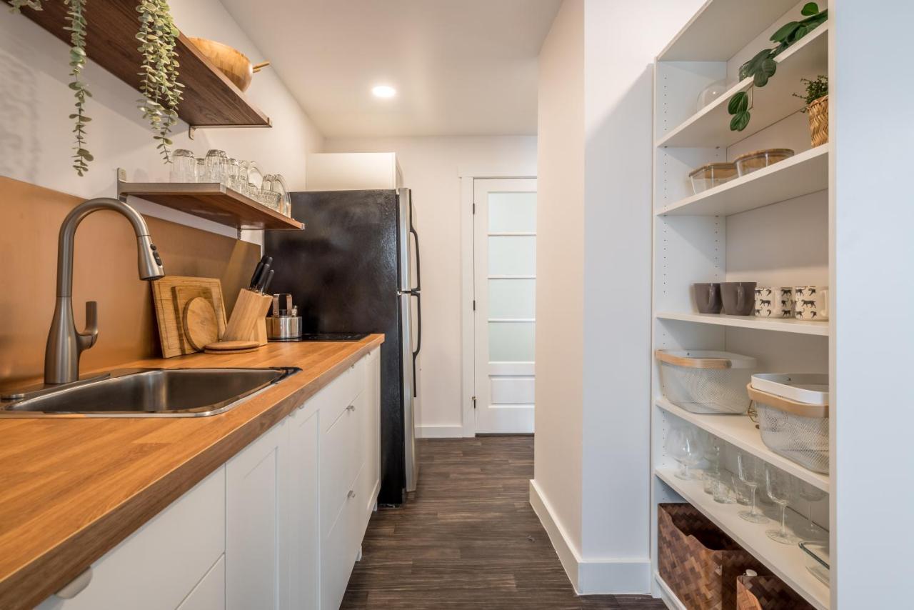 Cozy Fully-equipped 2 Bedroom