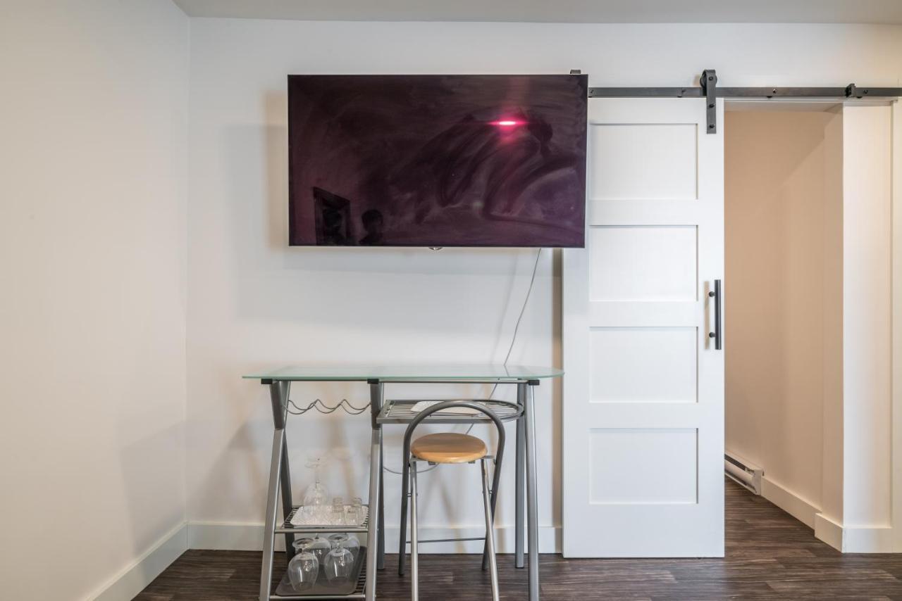 Modern Contemporary 2 Bedroom * Halifax