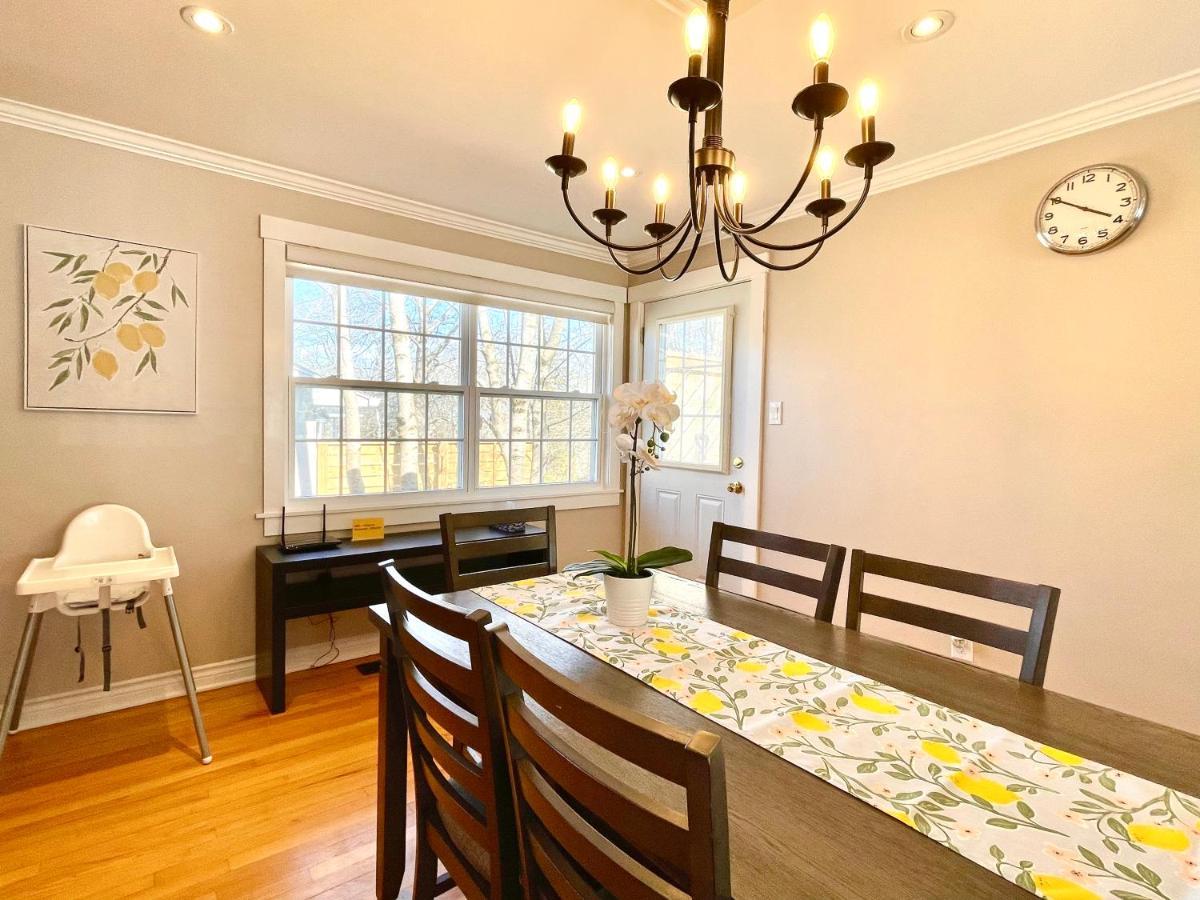 Spacious 3 Bedroom With Parking * Halifax