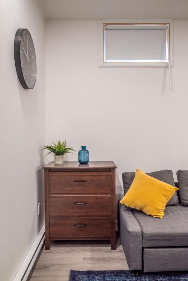 Apartment Spacious Newly Renovated 1 Bedroom