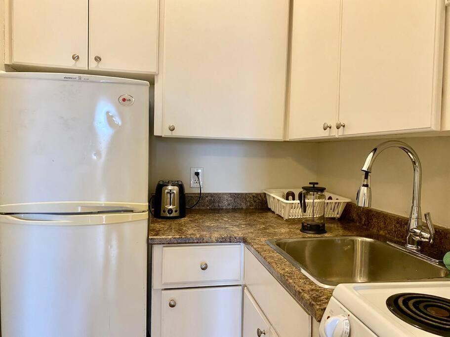 Apartment 244 Downtown Studio W Patio *
