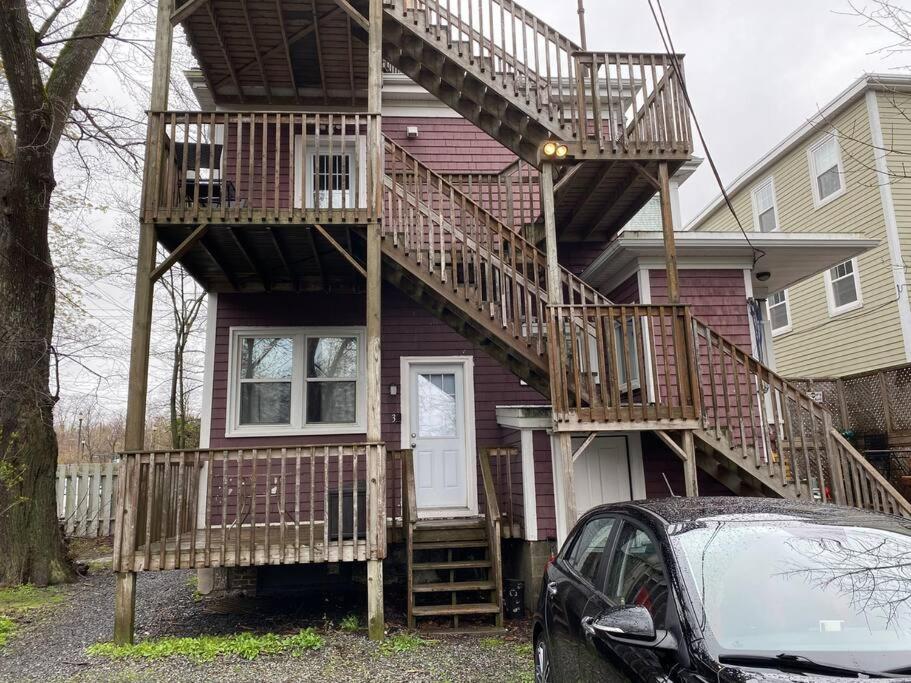 244 Downtown Studio W Patio Apartment *