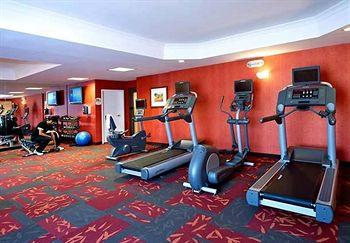 By Marriott Downtown 4*
