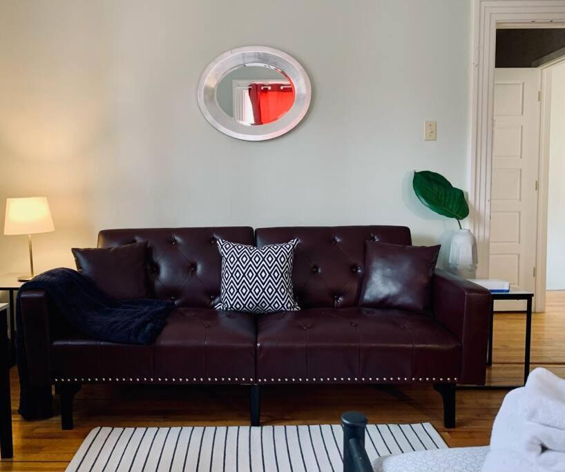 Apartment 246 Lovely Work From Ready Apt In