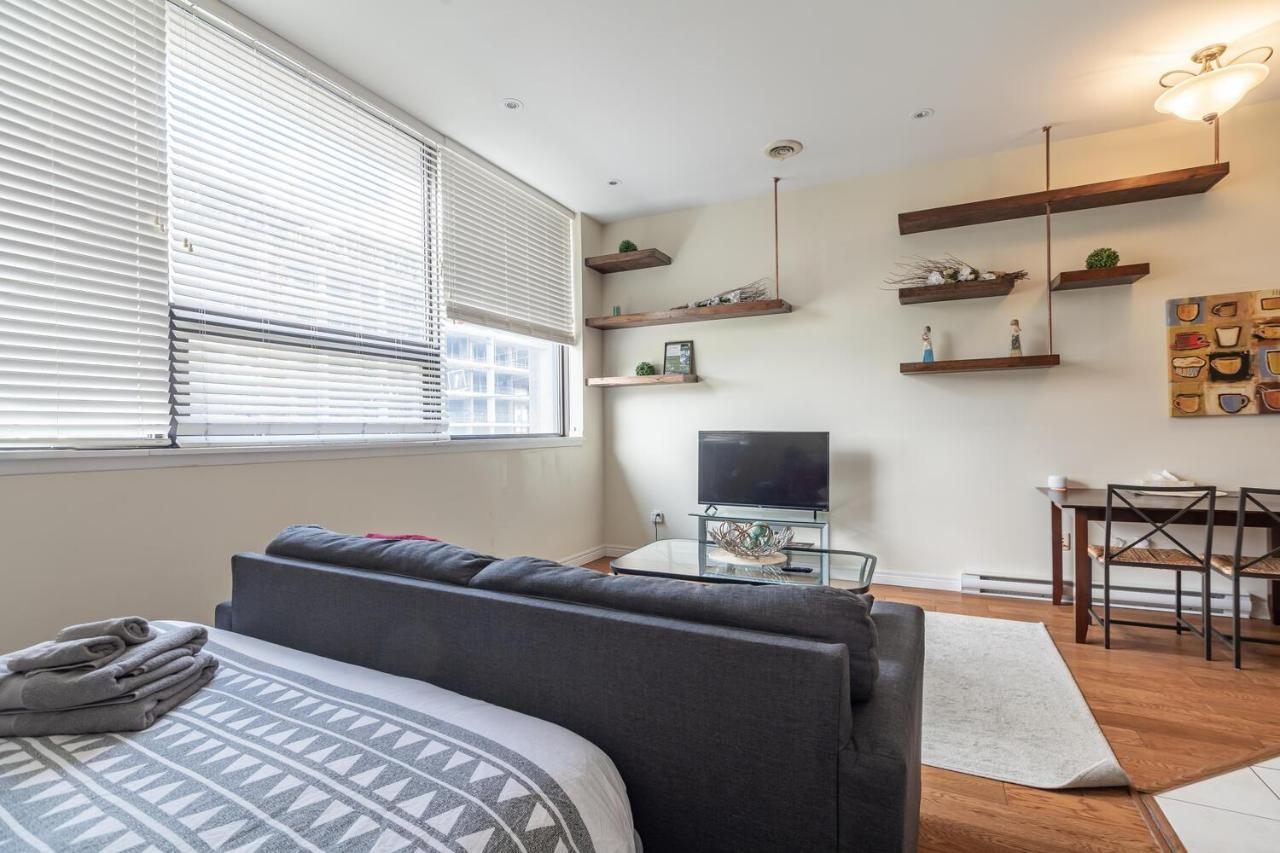 215 Bright & Charming Loft