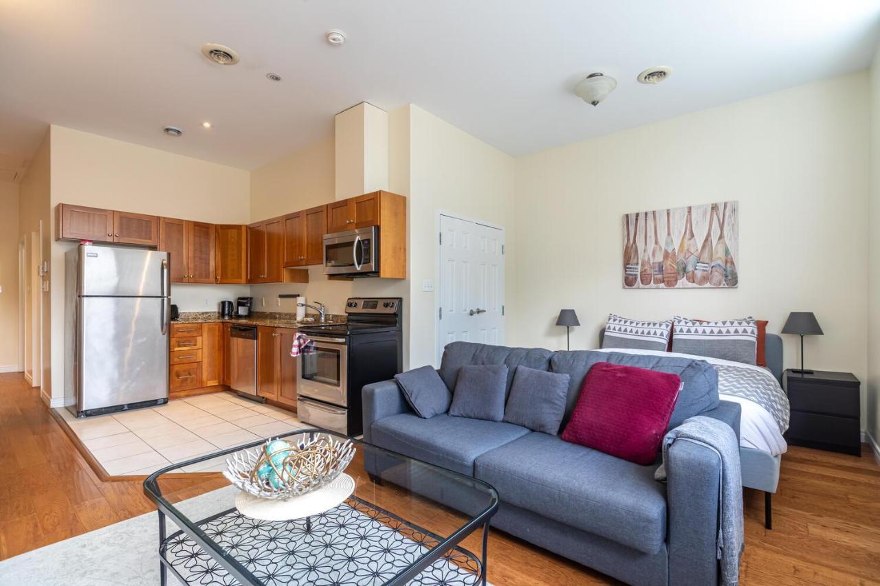 Apartment 215 Bright & Charming Loft *