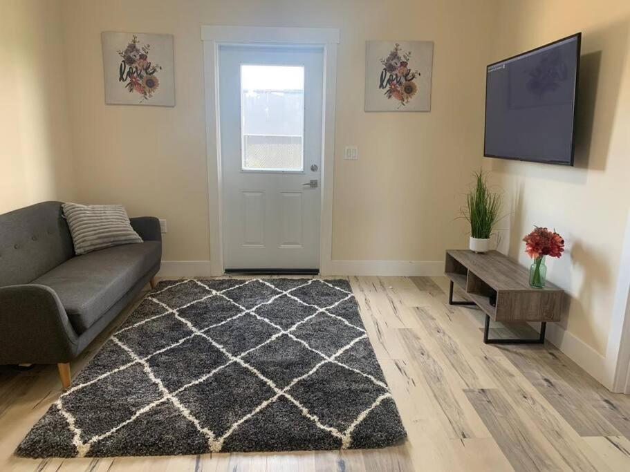 1 Bedroom Halifax