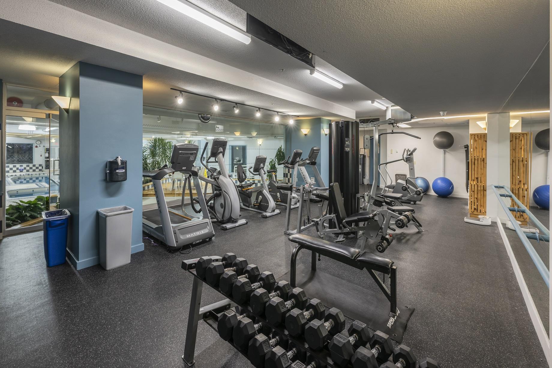 Hotel Halifax 4*