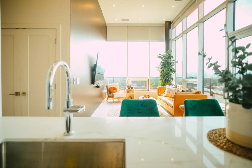 Apartment New Luxury 2br Penthouse In