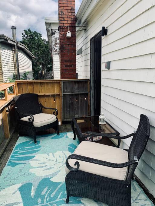 Pet-friendly Space #3 At Doggy Digs, King Bed And Office *