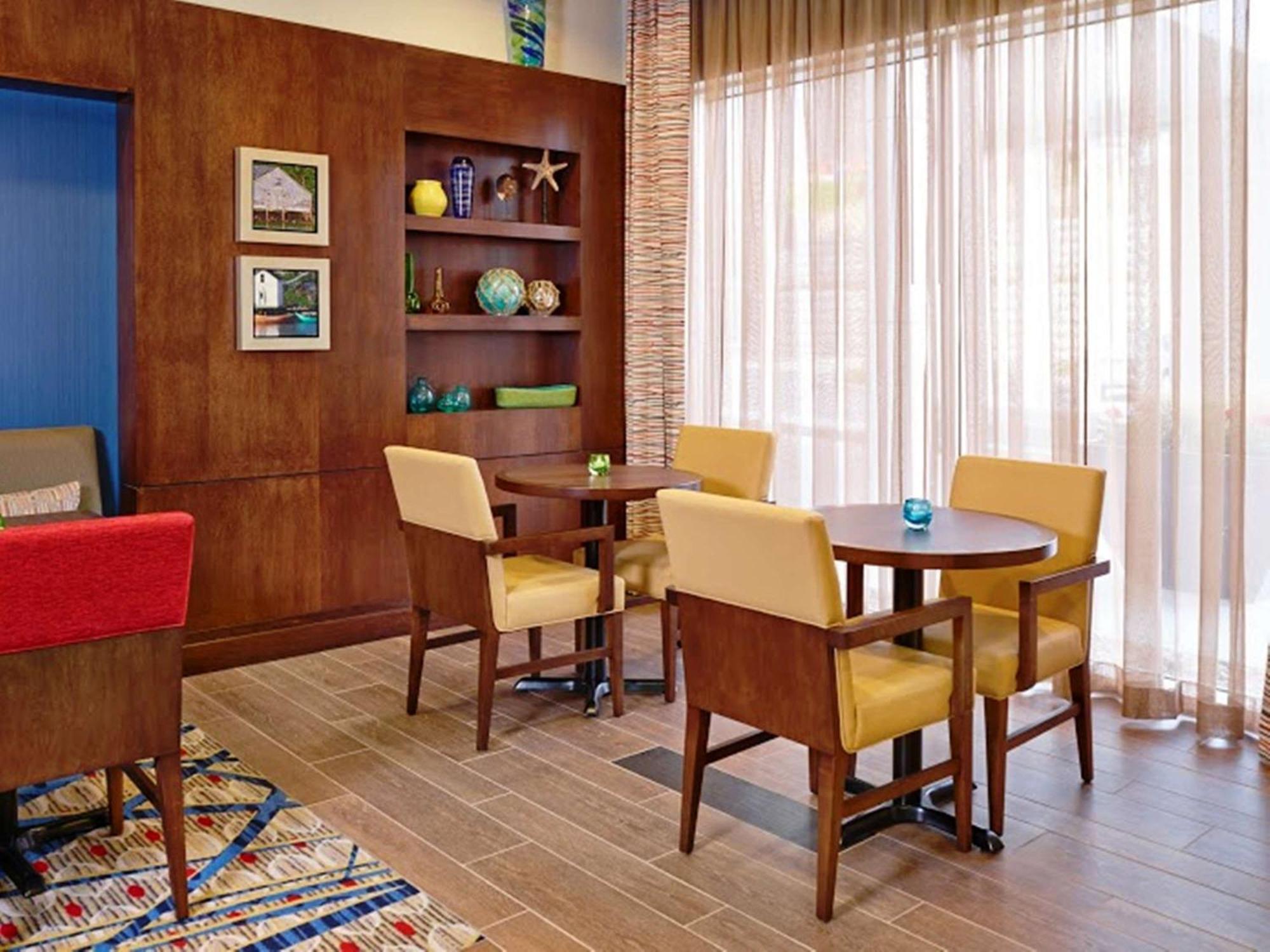 Hampton By Hilton Downtown 3* Halifax