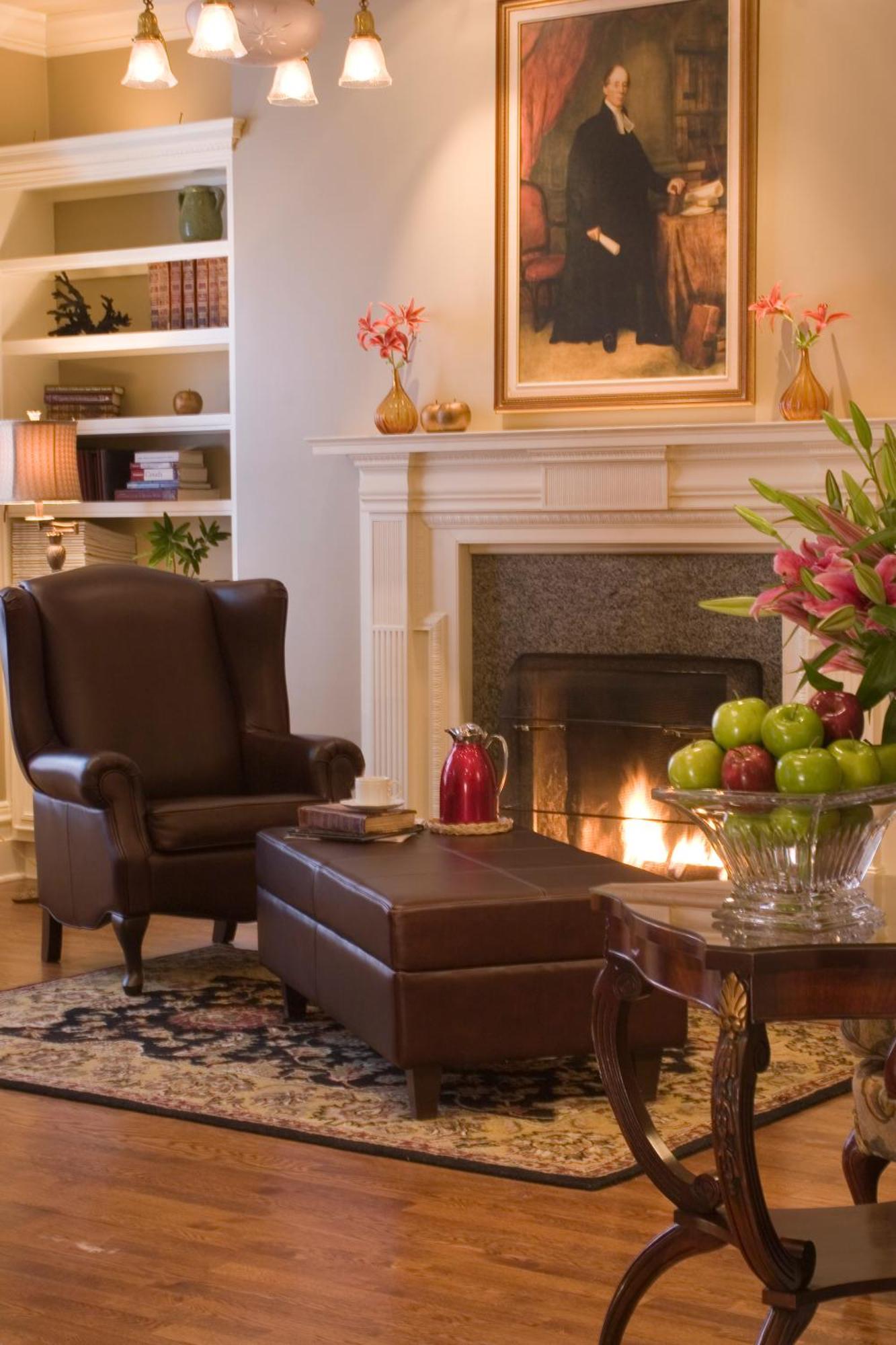 Inn The Halliburton 4*