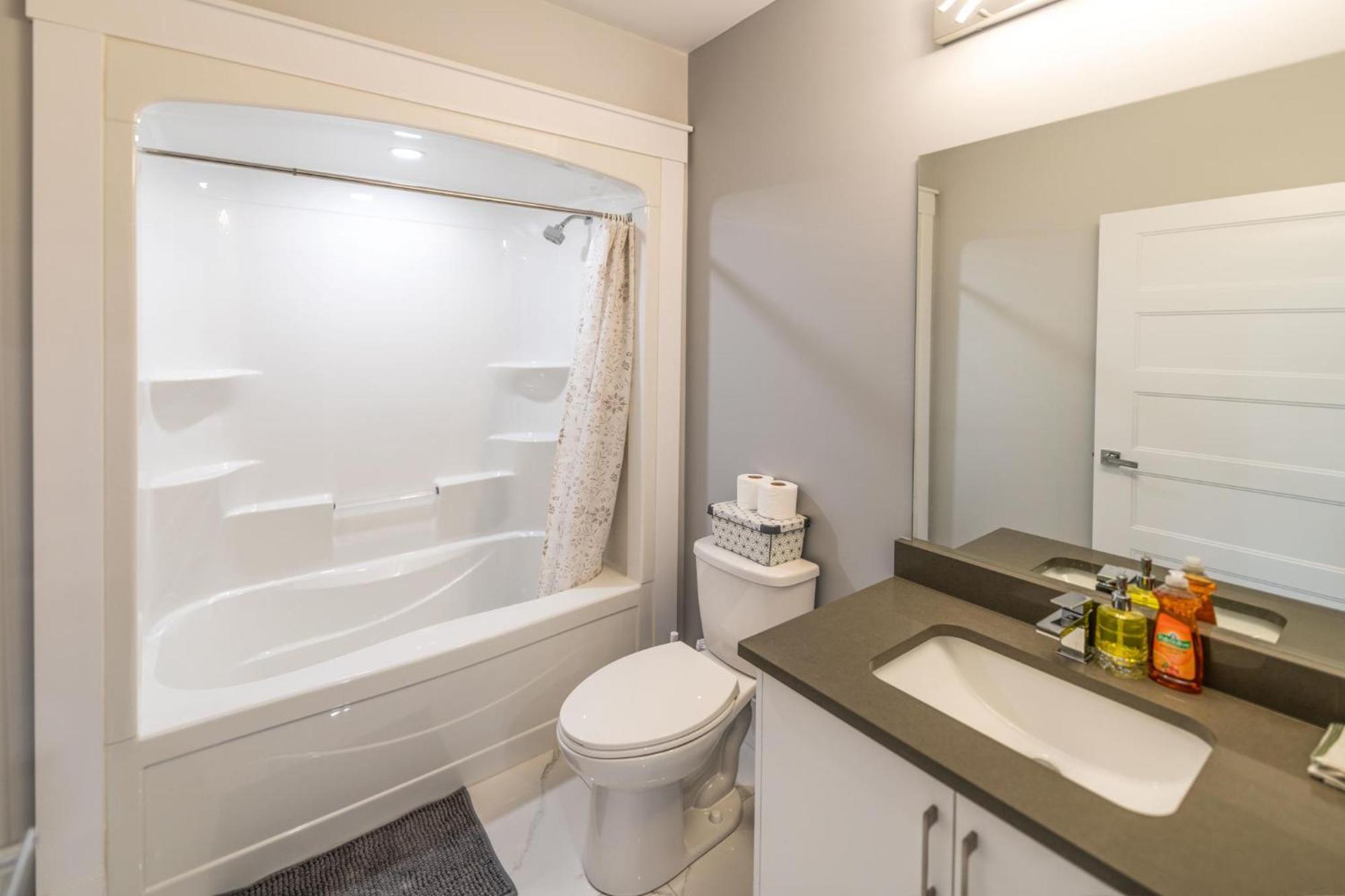2 Bedroom Newly Basement * Halifax