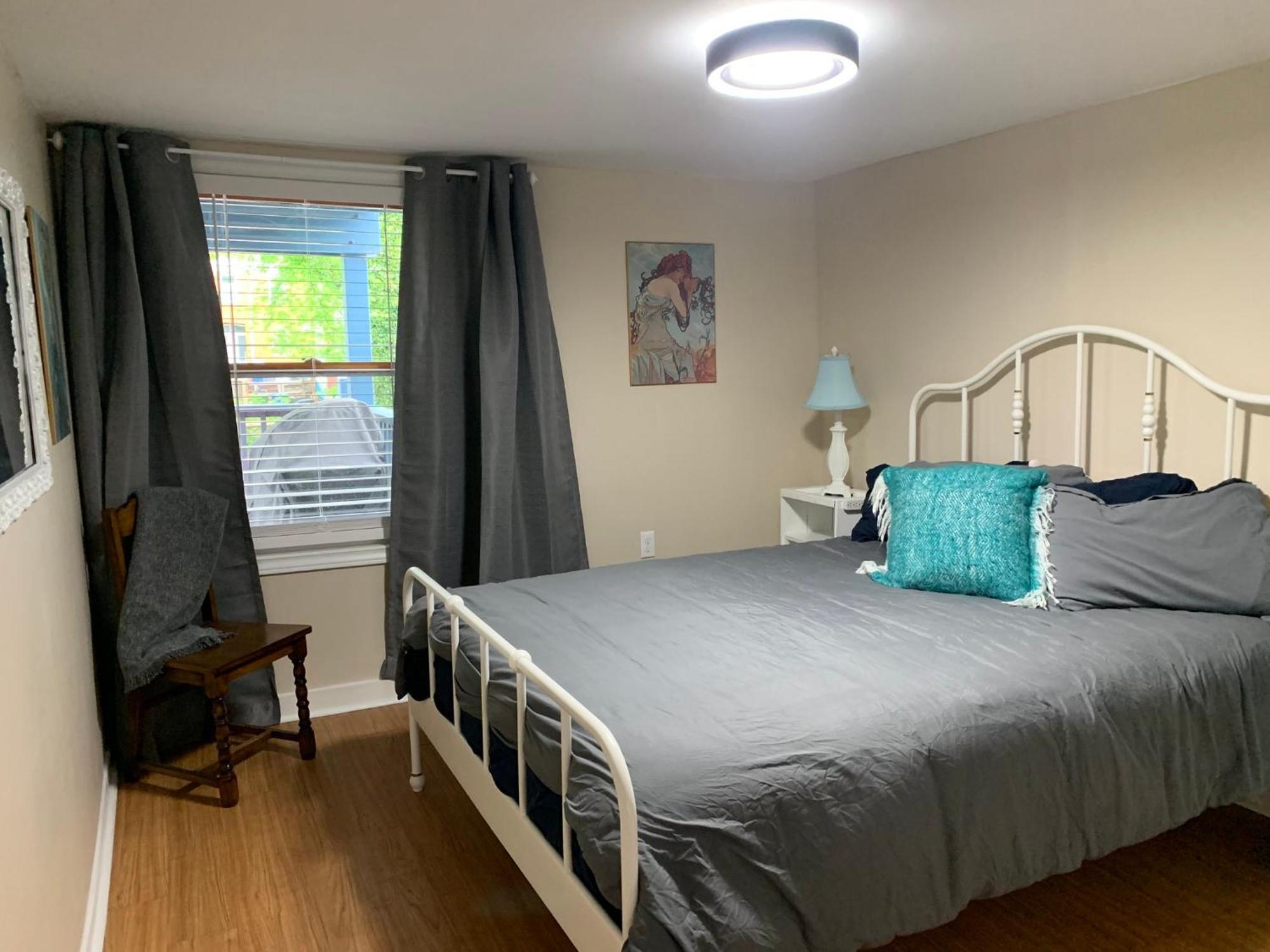 Apartment Two Bedrooms And Large Office Close To Citadel *