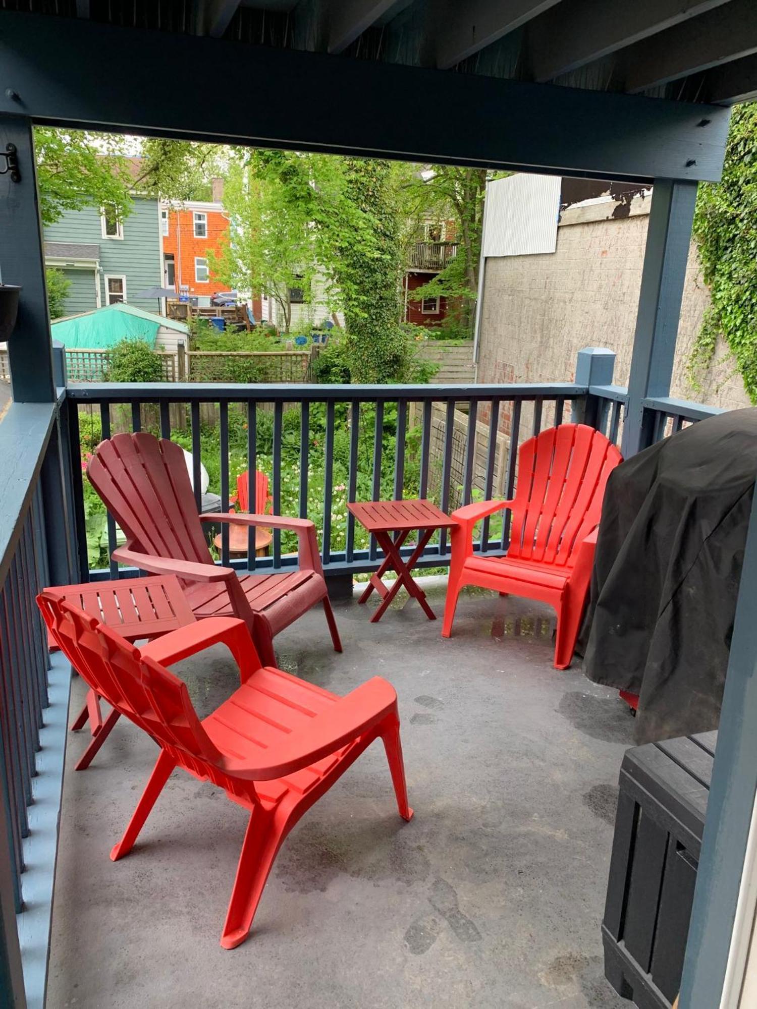 Two Bedrooms And Large Office Close To Citadel Apartment Halifax