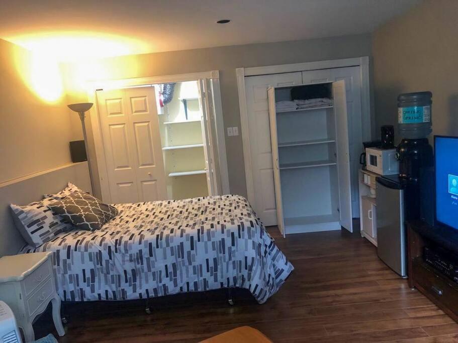 Modern 1br Centrally Located Apartment