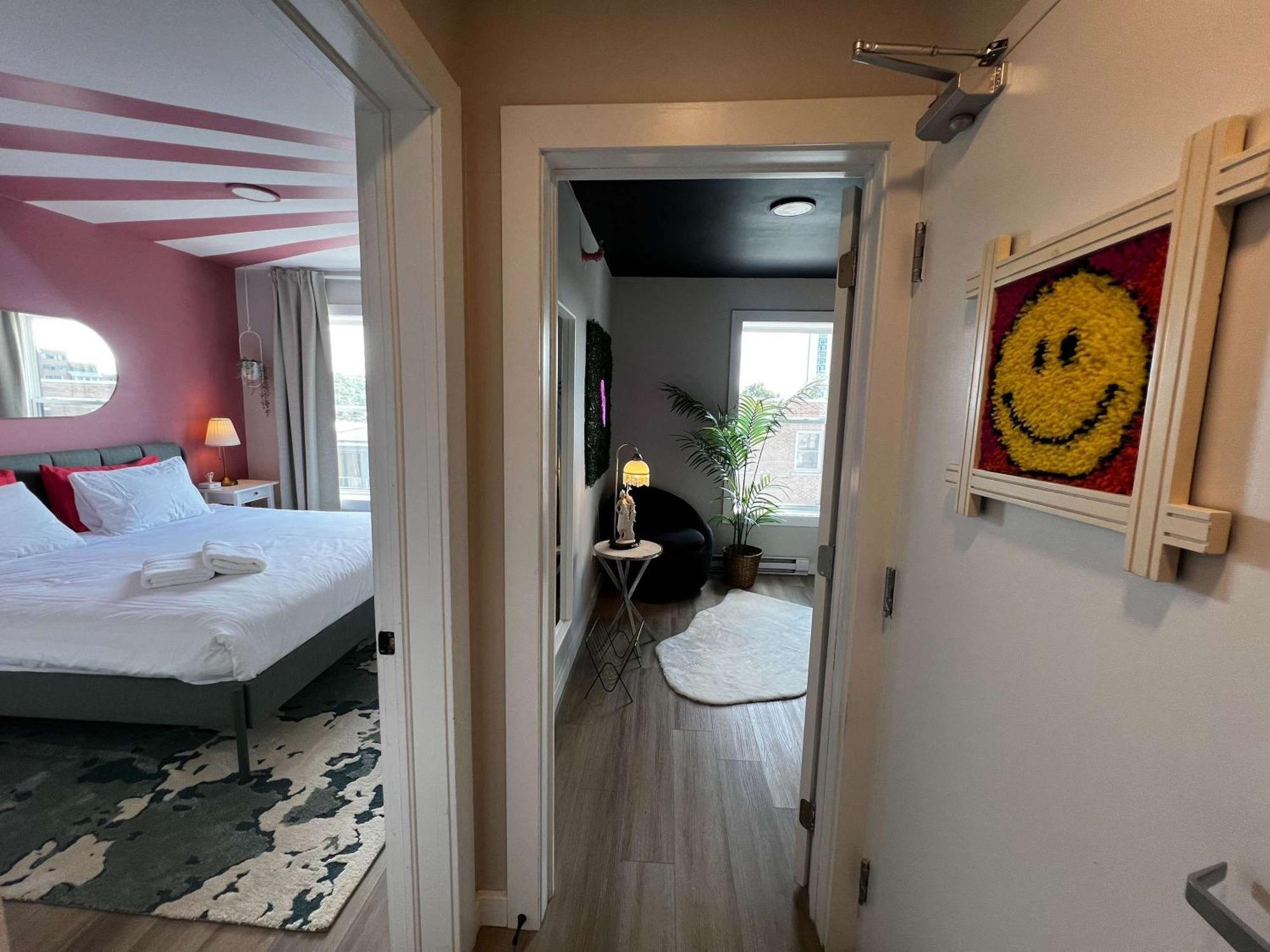 Pink Sunrise Energetic #7 At Ports On Portland, King Bed And Bold Decor *
