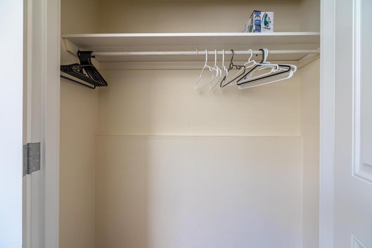 Bright & Charming Loft With Ac, Unit 3 Apartment