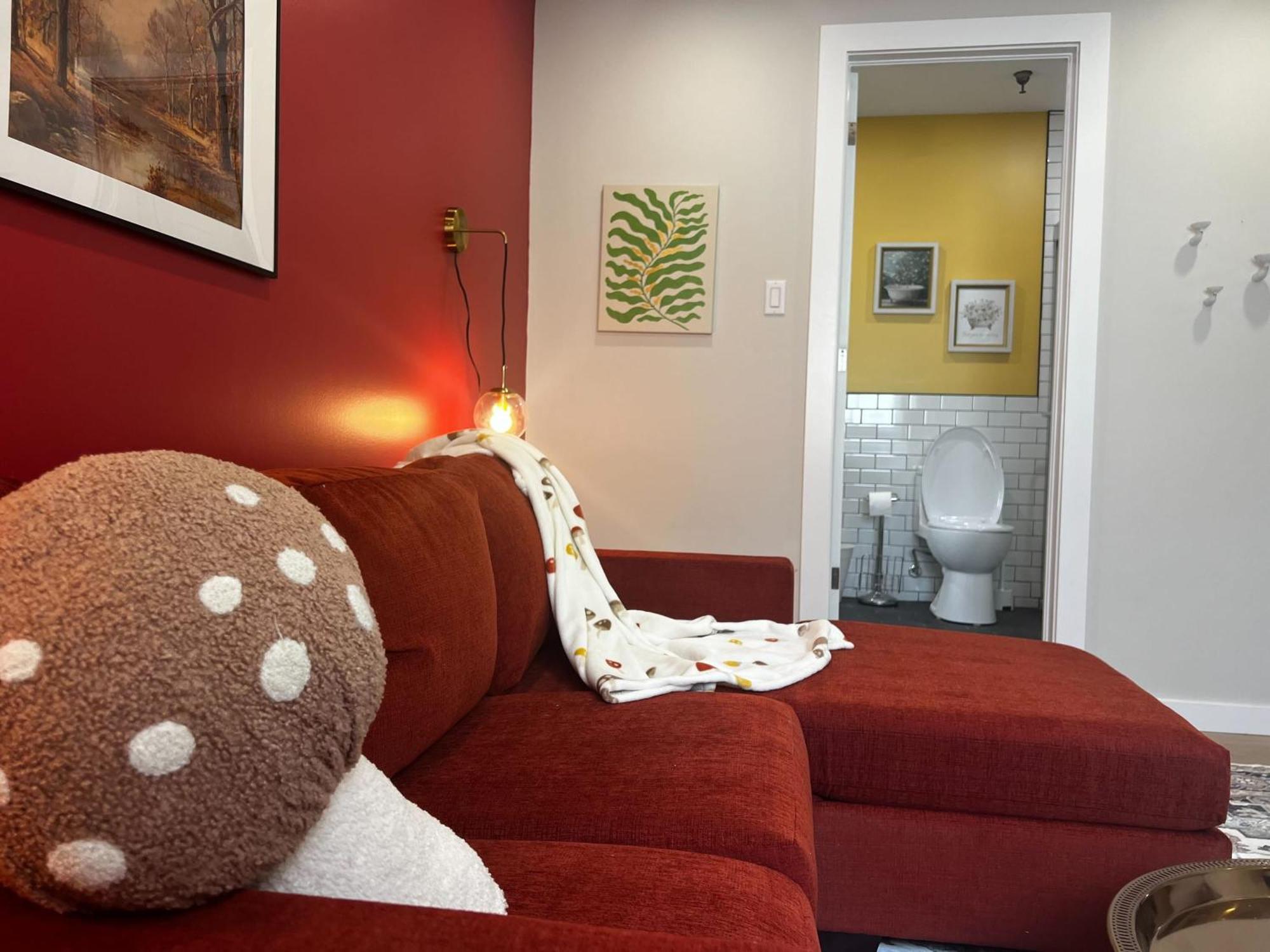 Earthy Tones, Unit 10 Apartment Halifax