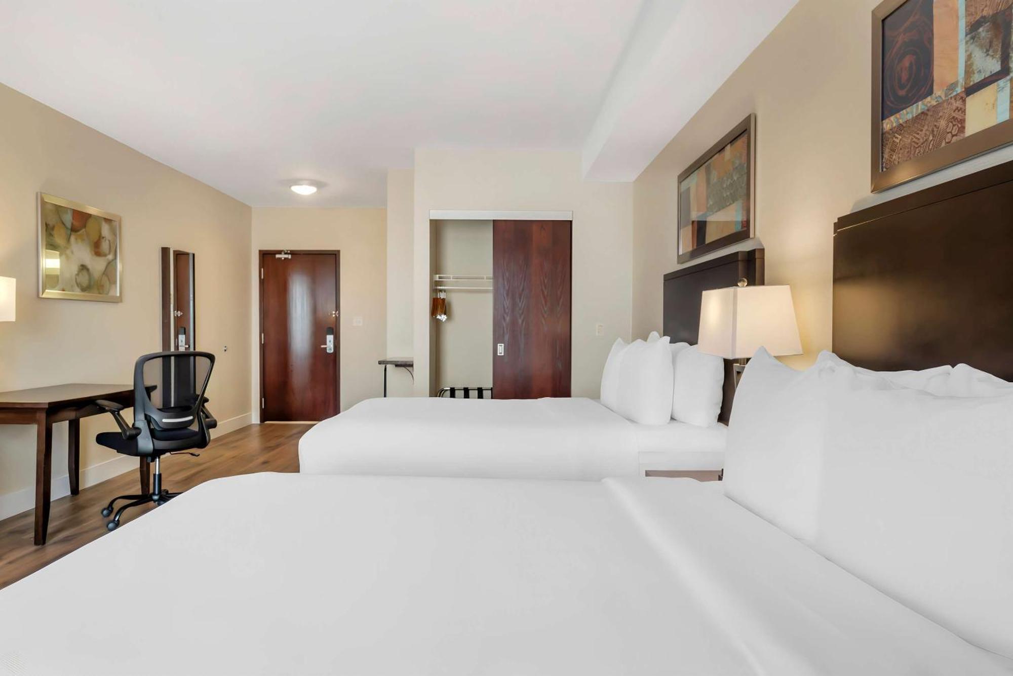 Hotel Comfort Bayer's Halifax