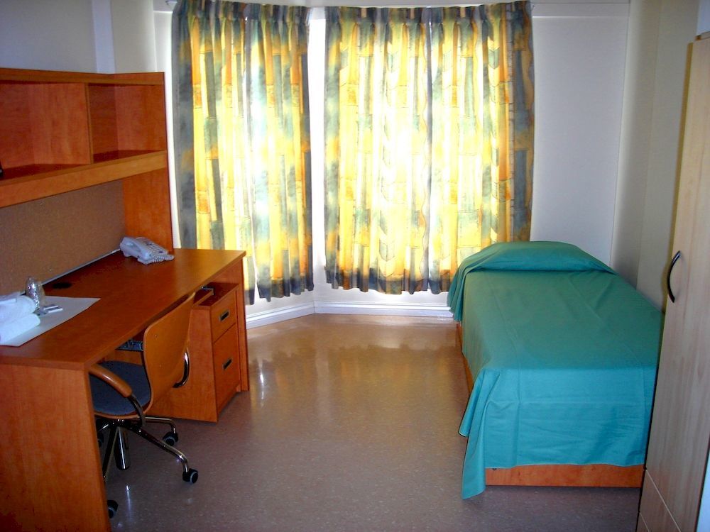 Hostel Mount Saint Vincent *