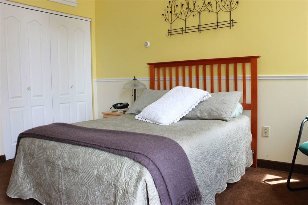 Inn Garden South Park Halifax