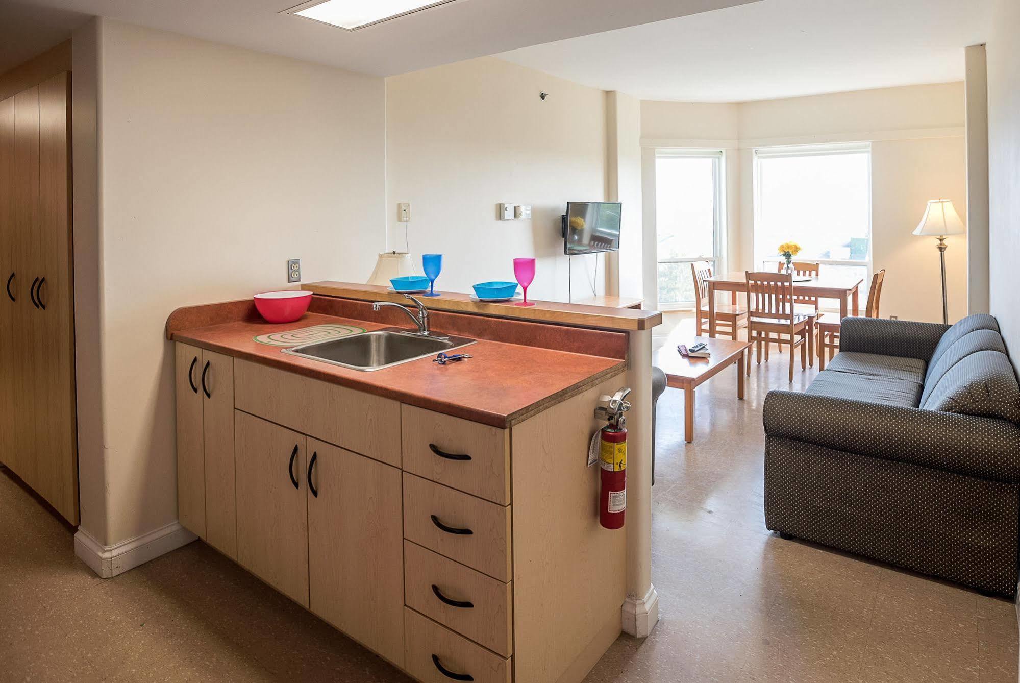 Hostel Mount Saint Vincent Halifax