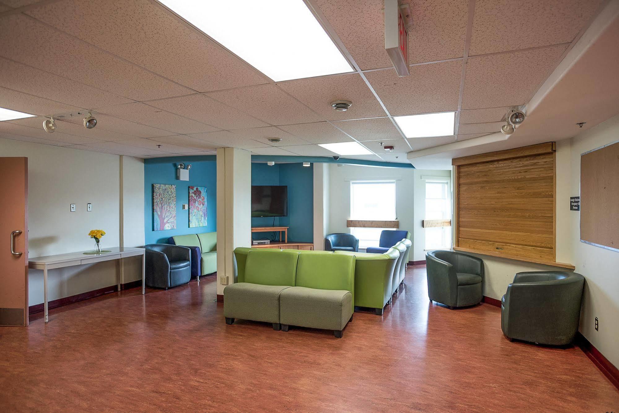 Hostel Mount Saint Vincent Halifax