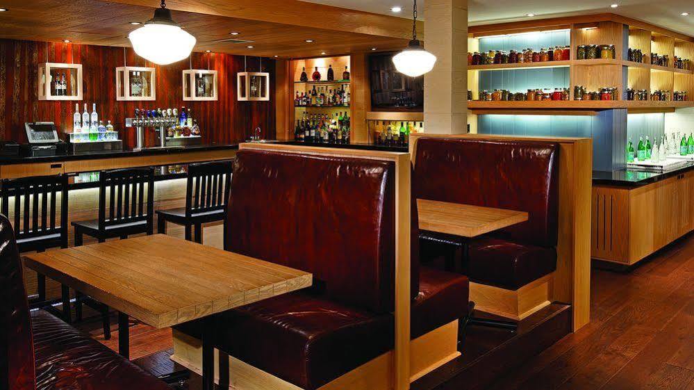 Hotel Halifax 4* Halifax